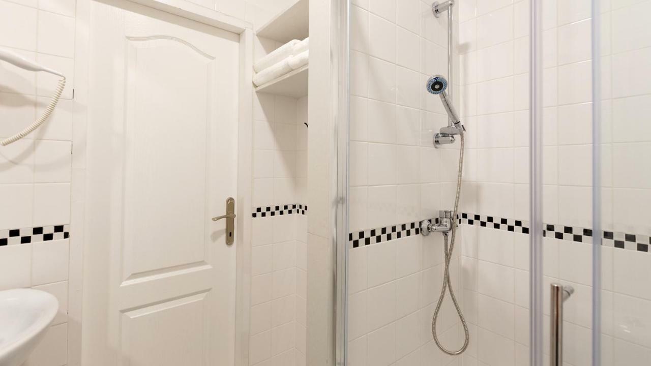 Rooms Kaktus Velika Gorica Esterno foto